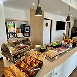 Courrier Sud Hotel 3*