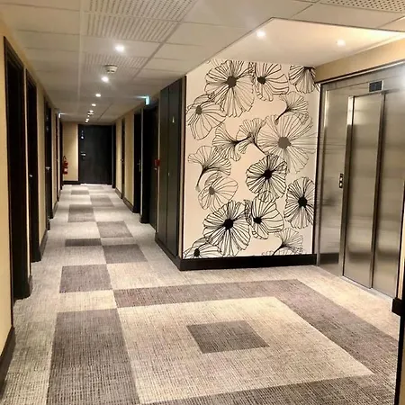 Hotel Courrier Sud