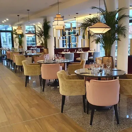 Hotel Courrier Sud