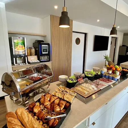 Courrier Sud 호텔 3*