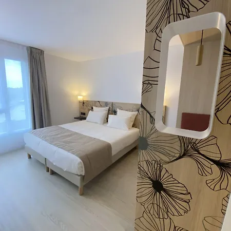 Hotel Courrier Sud 3*